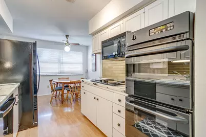 6304 Wakeland Court, Fort Worth, TX 76133 - Photo 15