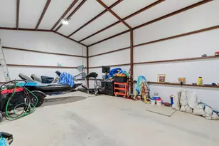 1205 Comanche Cove Dr, Granbury, TX 76048 - Photo 37