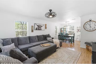 1205 Comanche Cove Drive, Granbury, TX 76048 - Photo 11