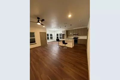 1401 Marshall Street, Greenville, TX 75401 - Photo 7