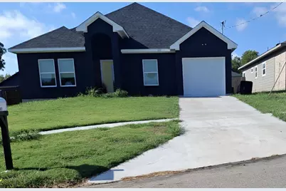 1401 Marshall Street, Greenville, TX 75401 - Photo 1