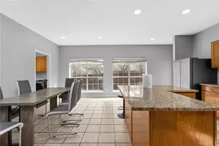 2422 Whispering Cove Cir, Garland, TX 75044 - Photo 5