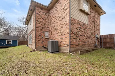 2422 Whispering Cove Circle, Garland, TX 75044 - Photo 23