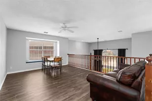 2422 Whispering Cove Cir, Garland, TX 75044 - Photo 9