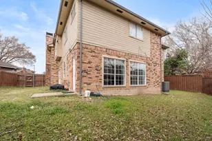 2422 Whispering Cove Cir, Garland, TX 75044 - Photo 21