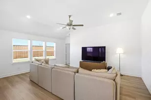 769 Brozgold Ave, Midlothian, TX 76065 - Photo 13