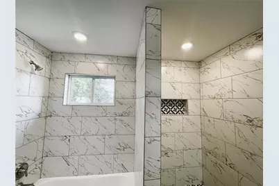 1806 Fuller Street, Greenville, TX 75401 - Photo 9