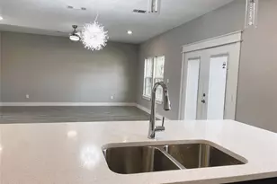 1806 Fuller St, Greenville, TX 75401 - Photo 3