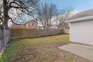 917 Richards Dr, Cedar Hill, TX 75104 - Photo 35
