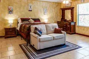 101 Creekpath Dr, Azle, TX 76020 - Photo 19