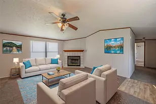 912 Skylark Dr, Granbury, TX 76049 - Photo 1