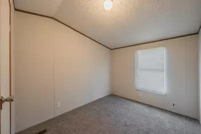 912 Skylark Drive, Granbury, TX 76049 - Photo 25