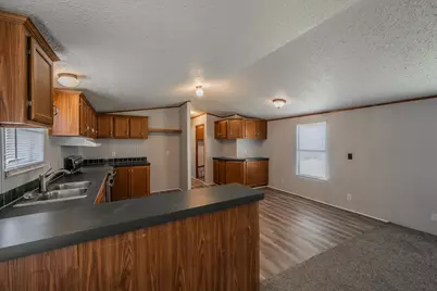912 Skylark Drive, Granbury, TX 76049 - Photo 9