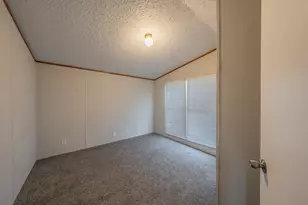 912 Skylark Dr, Granbury, TX 76049 - Photo 31