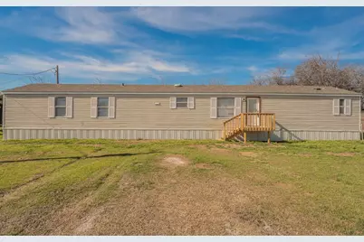 912 Skylark Drive, Granbury, TX 76049 - Photo 33