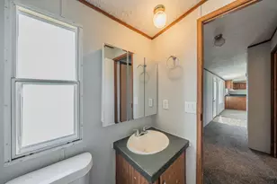 912 Skylark Dr, Granbury, TX 76049 - Photo 29