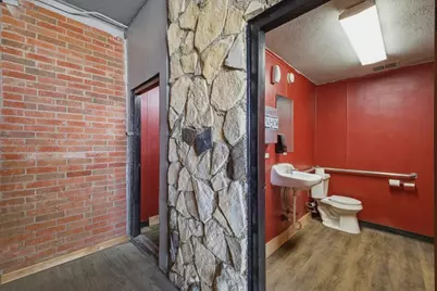 180 E South Loop, Stephenville, TX 76401 - Photo 17