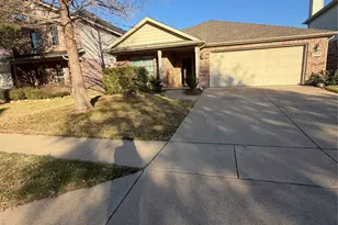 9044 Golden Sunset Trail, Fort Worth, TX 76244 - Photo 3