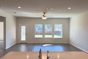 2178 Serenity Ln, Arlington, TX 76015 - Photo 5