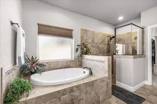 139 Stanford Ln, Springtown, TX 76082 - Photo 17