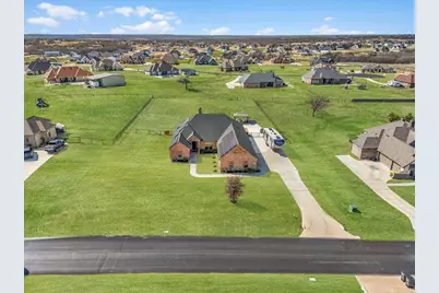 139 Stanford Lane, Springtown, TX 76082 - Photo 35