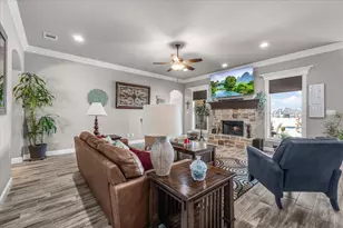 139 Stanford Ln, Springtown, TX 76082 - Photo 5