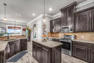 139 Stanford Ln, Springtown, TX 76082 - Photo 11