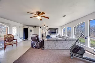 172 Mohawk Dr, Gordonville, TX 76245 - Photo 5