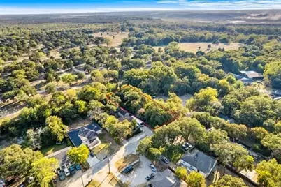 7830 Doak Street, Dallas, TX 75217 - Photo 9