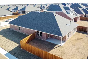 817 Joyse Ln, Royse City, TX 75189 - Photo 3