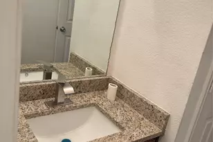 6546 Portside Ridge Ln Ln, Dallas, TX 75249 - Photo 13