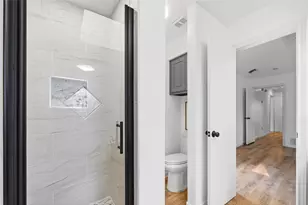 1528 Raleigh Dr, Carrollton, TX 75007 - Photo 9