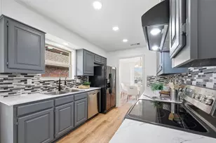 1528 Raleigh Dr, Carrollton, TX 75007 - Photo 5