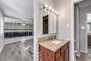 206 Westview Terrace, Arlington, TX 76013 - Photo 15