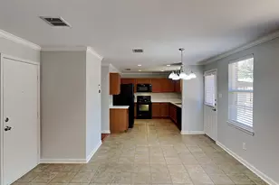 3421 Highpoint Dr, Denton, TX 76210 - Photo 7