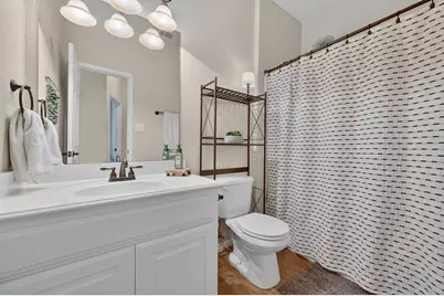 624 Hutchins, Crowley, TX 76036 - Photo 25