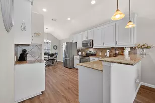 624 Hutchins, Crowley, TX 76036 - Photo 17