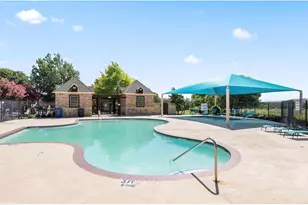 624 Hutchins, Crowley, TX 76036 - Photo 31