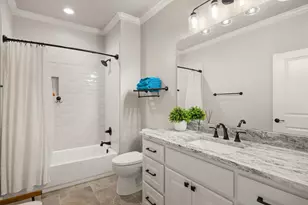 401 Acorn Trl, Granbury, TX 76049 - Photo 25