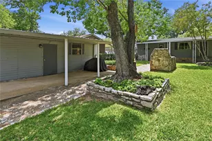 3409 Tahitian Ct, Granbury, TX 76048 - Photo 11