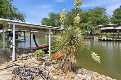3409 Tahitian Court, Granbury, TX 76048 - Photo 13