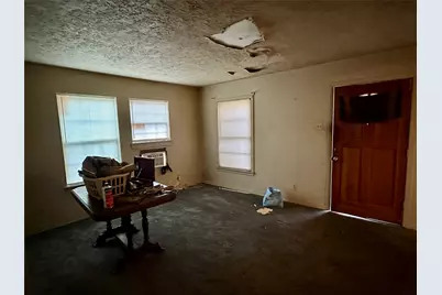 2918 Morning Avenue, Dallas, TX 75210 - Photo 9