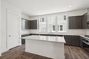 821 Concan Dr, Plano, TX 75075 - Photo 5