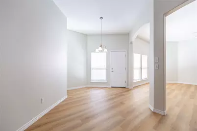 5708 Silver Buckle Drive, McKinney, TX 75070 - Photo 7