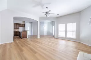 5708 Silver Buckle Dr, McKinney, TX 75070 - Photo 3