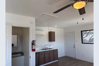 621 W Main Street, Mesquite, TX 75149 - Photo 11