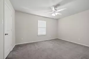 1142 Mahmoud Egal Dr, Irving, TX 75061 - Photo 23