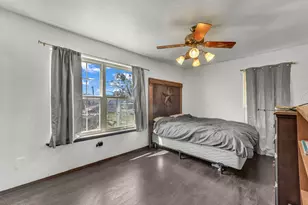 4404 County Rd 805B, Cleburne, TX 76031 - Photo 25