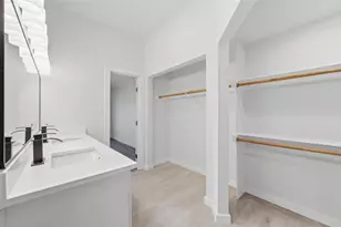 1410 Ardmore Dr, Arlington, TX 76018 - Photo 23