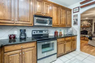 188 Aster Dr, Sanger, TX 76266 - Photo 13